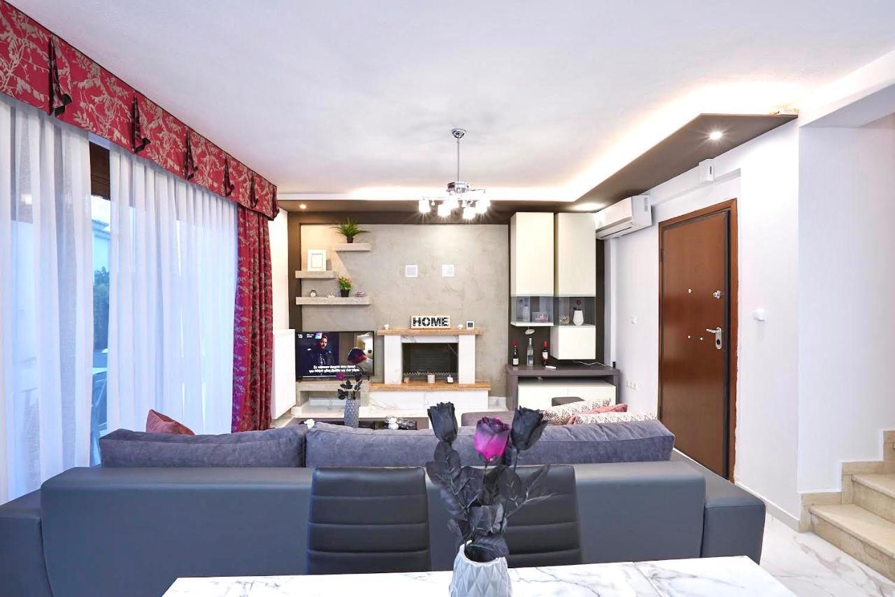 Earthy Boutique Luxurious House -Marble Luxury House Βίλα Παλιούρι Εξωτερικό φωτογραφία